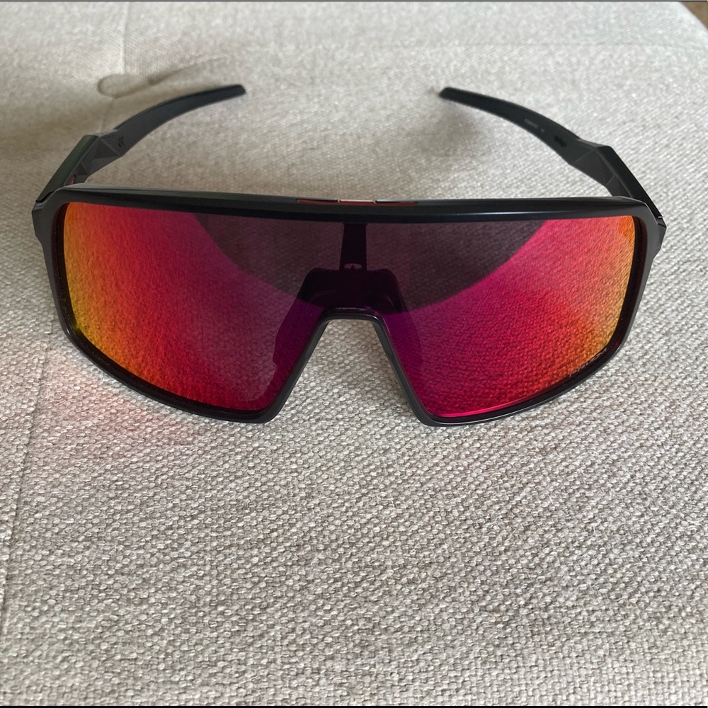 Oakley Sutro sunglasses
